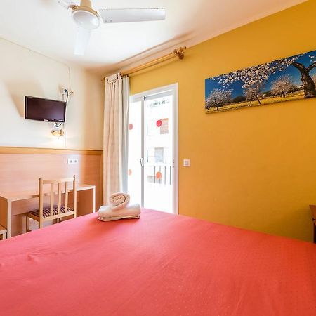 Hostal Residencia Europa Punico مدينة إيبيزا المظهر الخارجي الصورة
