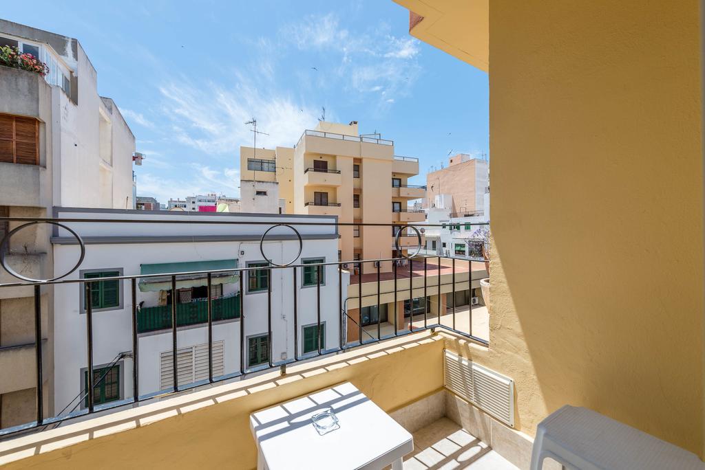 Hostal Residencia Europa Punico مدينة إيبيزا المظهر الخارجي الصورة