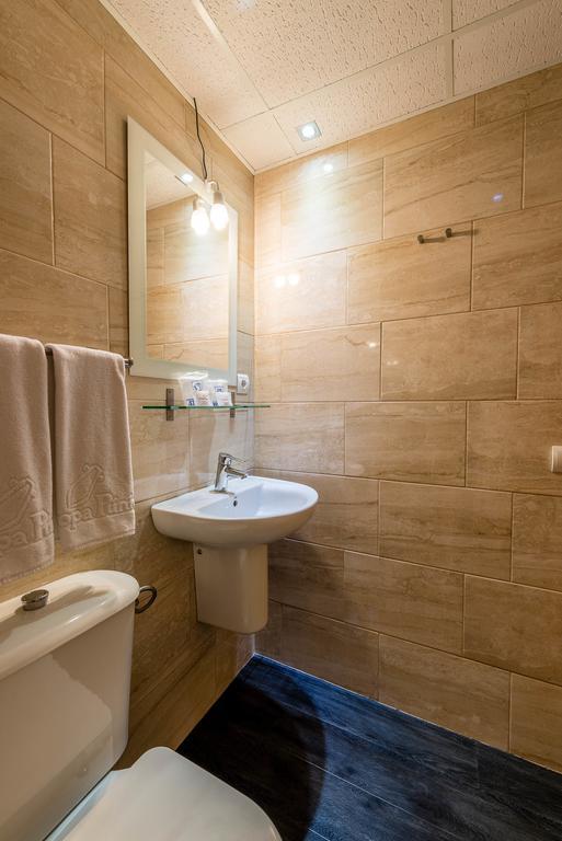 Hostal Residencia Europa Punico مدينة إيبيزا المظهر الخارجي الصورة