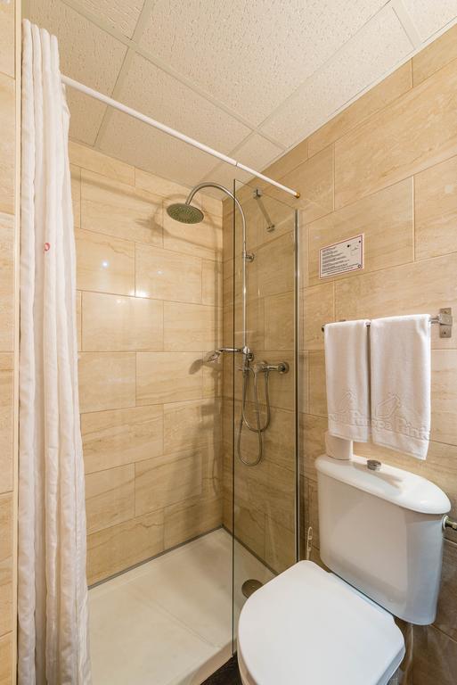 Hostal Residencia Europa Punico مدينة إيبيزا المظهر الخارجي الصورة