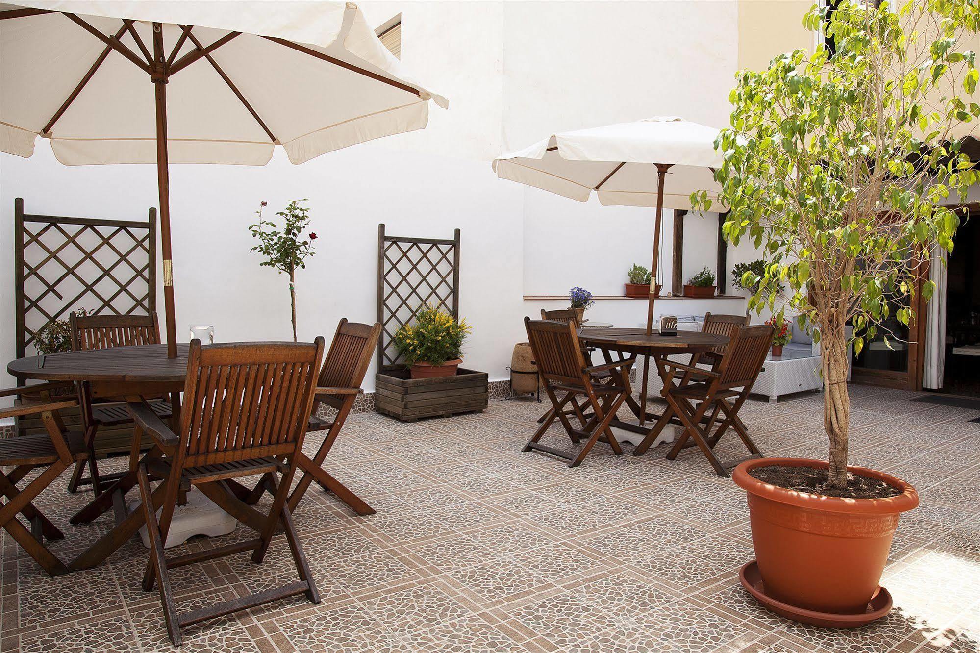 Hostal Residencia Europa Punico مدينة إيبيزا المظهر الخارجي الصورة